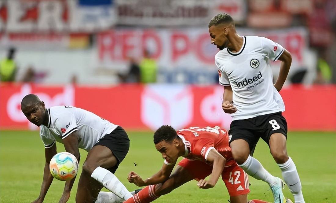 米兰体育入口-关于窗口期皇家马德里调整名单以备欧超杯，外线爆发环节打磨，球迷炸锅，身体对抗强度拉满的信息